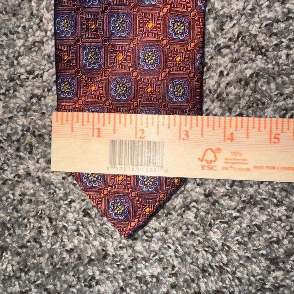 Robert Talbott Best of Class Silk Tie Burgundy Blue Geometric‎ Medallion USA